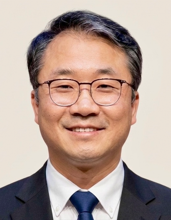 강성근 목사 사진